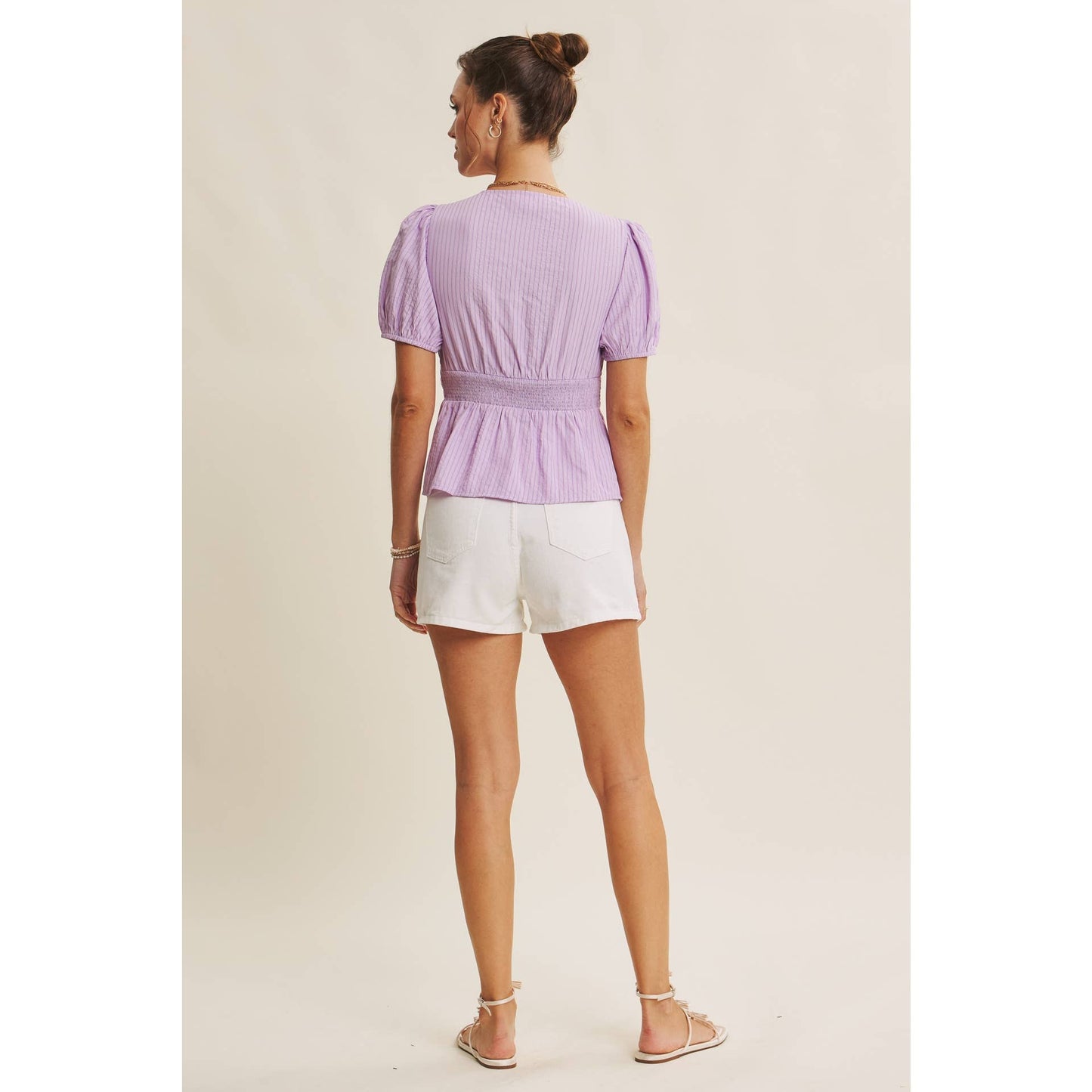 SUNNY FRONT KNOTTED STRIPE BABYDOLL BLOUSE W/ PUFF SLVS