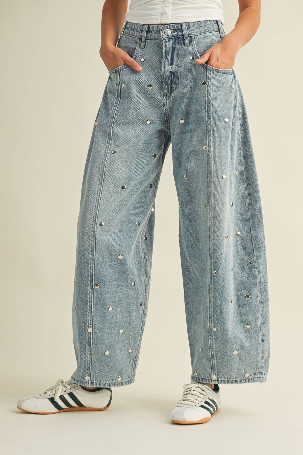 STUDDED BARREL DENIM PANTS
