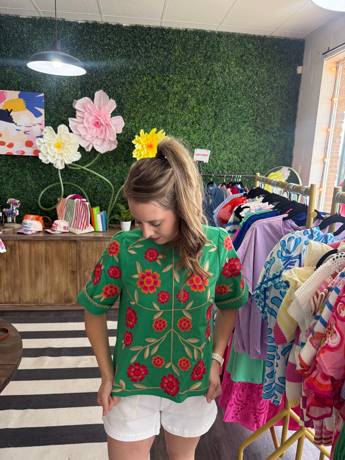 Short Sleeve Floral Embroidery Detail Top